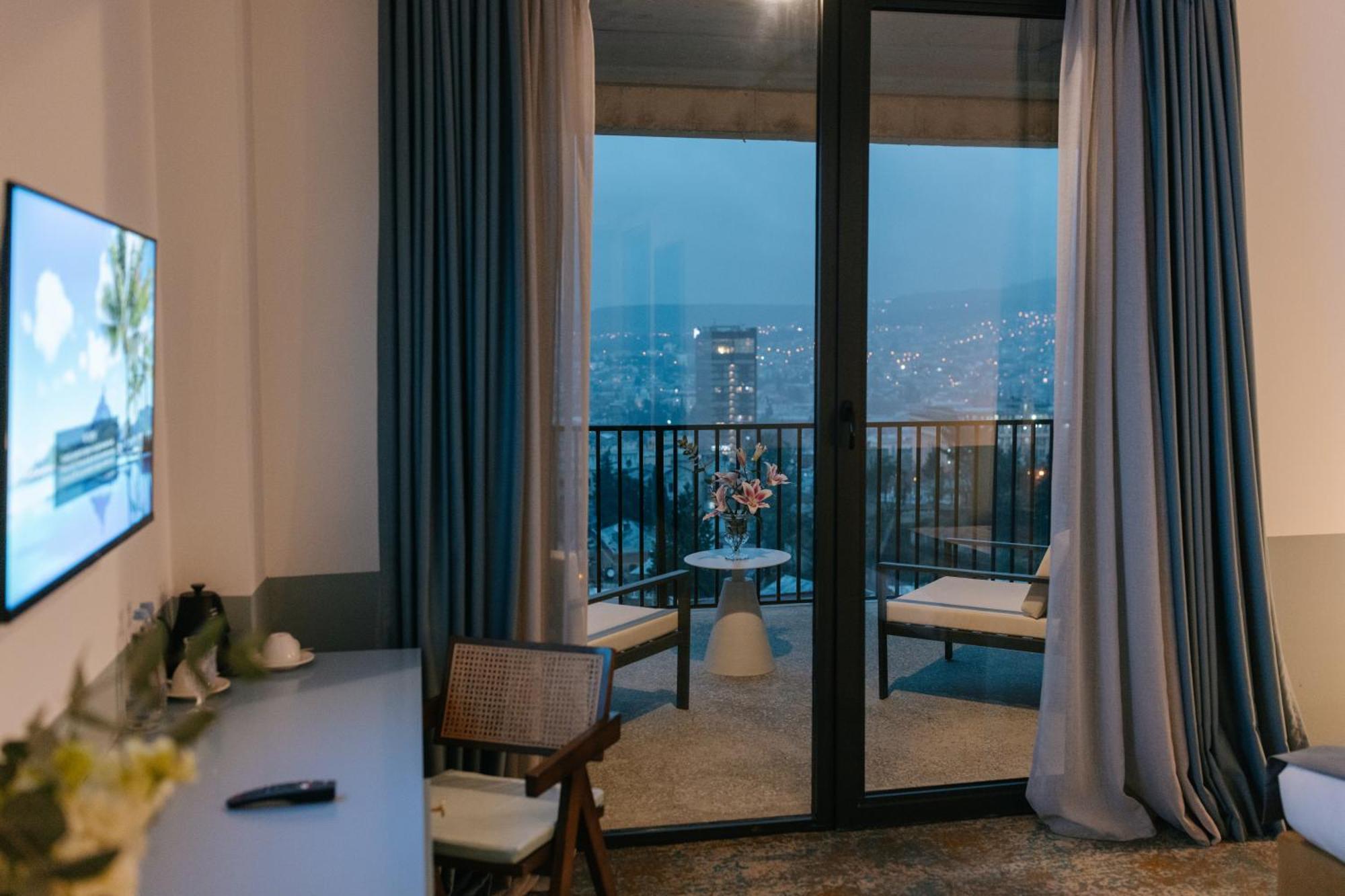 Castor & Pollux Hotel Tbilisi Eksteriør bilde