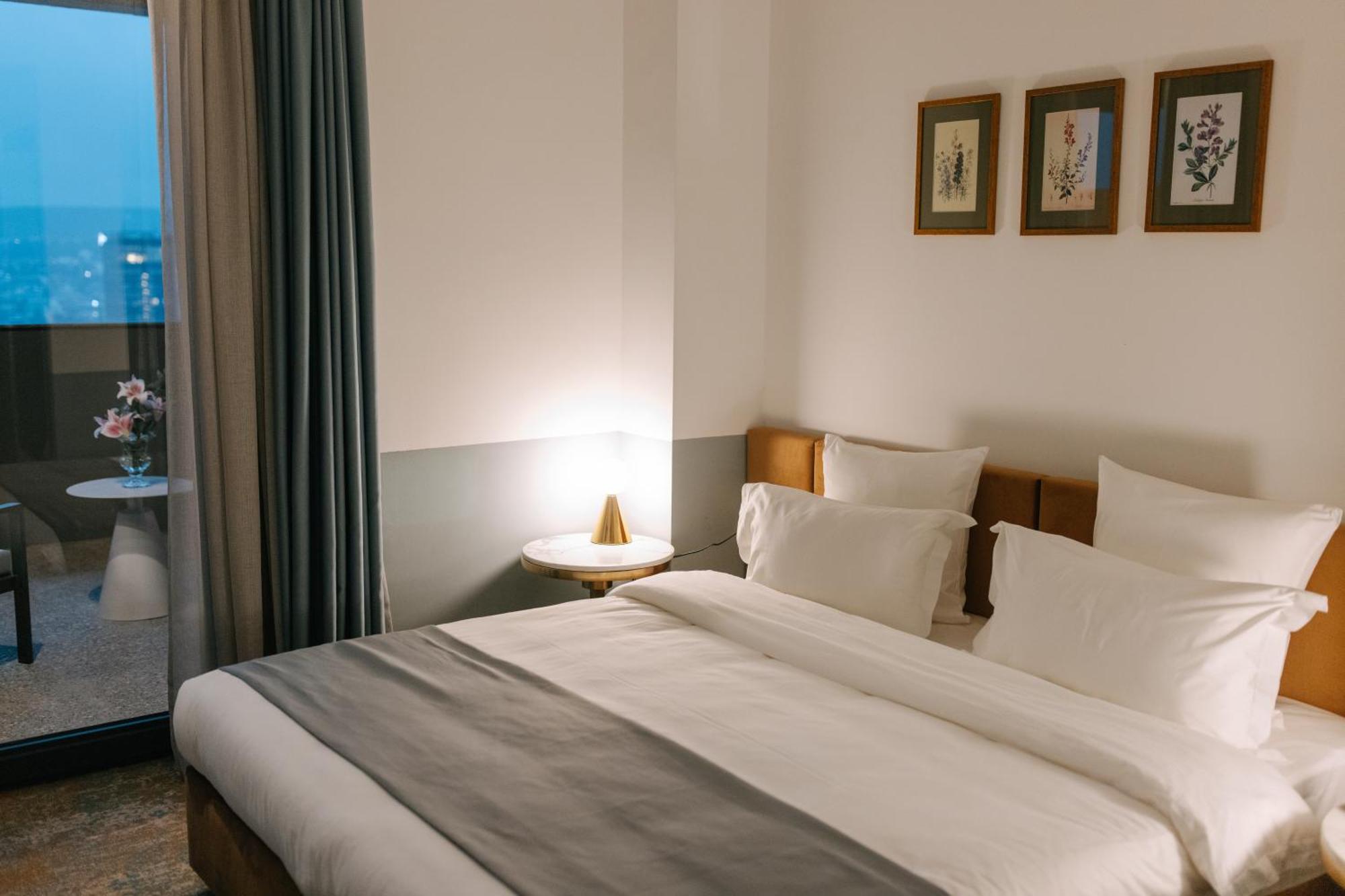 Castor & Pollux Hotel Tbilisi Eksteriør bilde