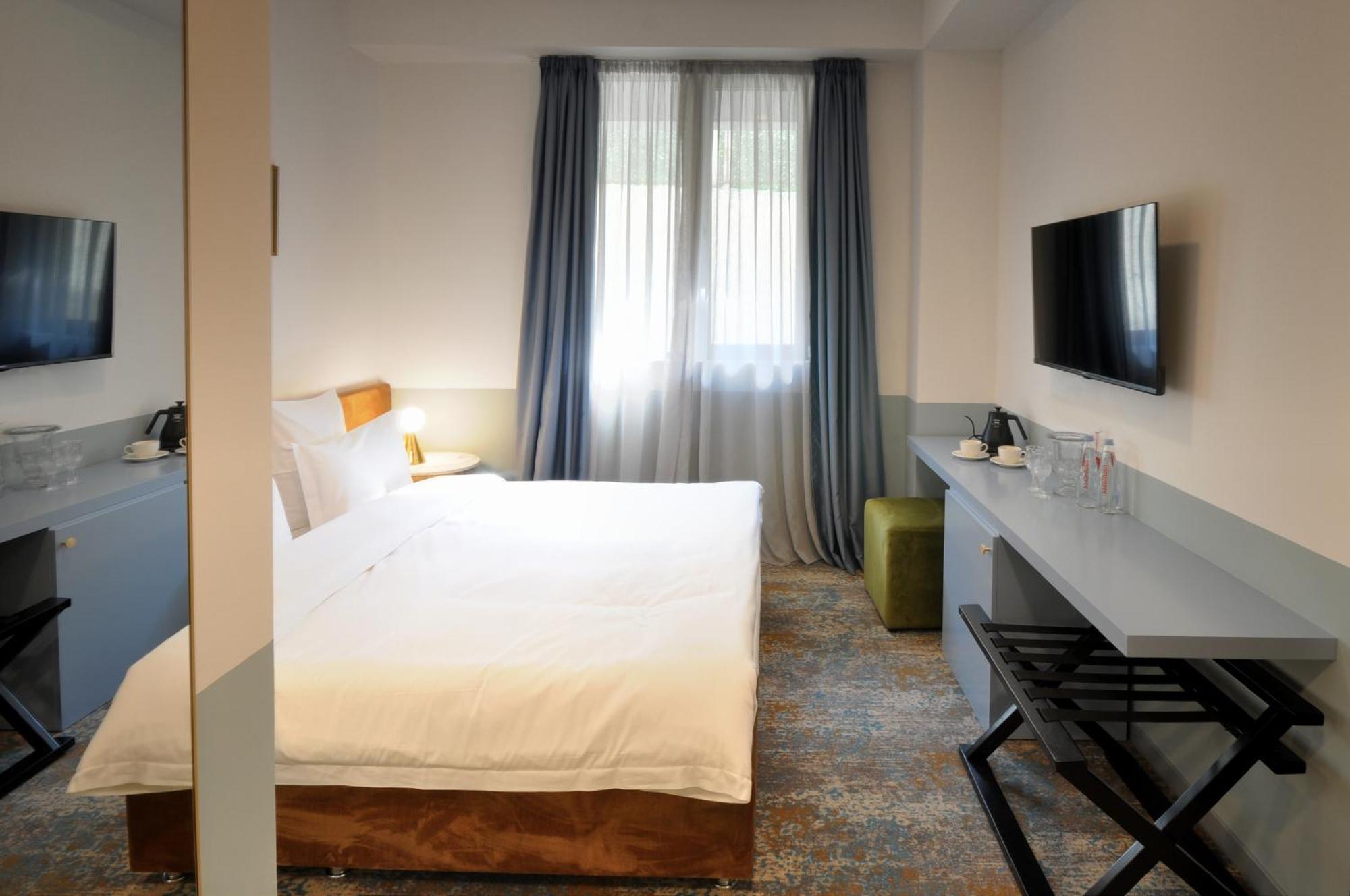 Castor & Pollux Hotel Tbilisi Eksteriør bilde