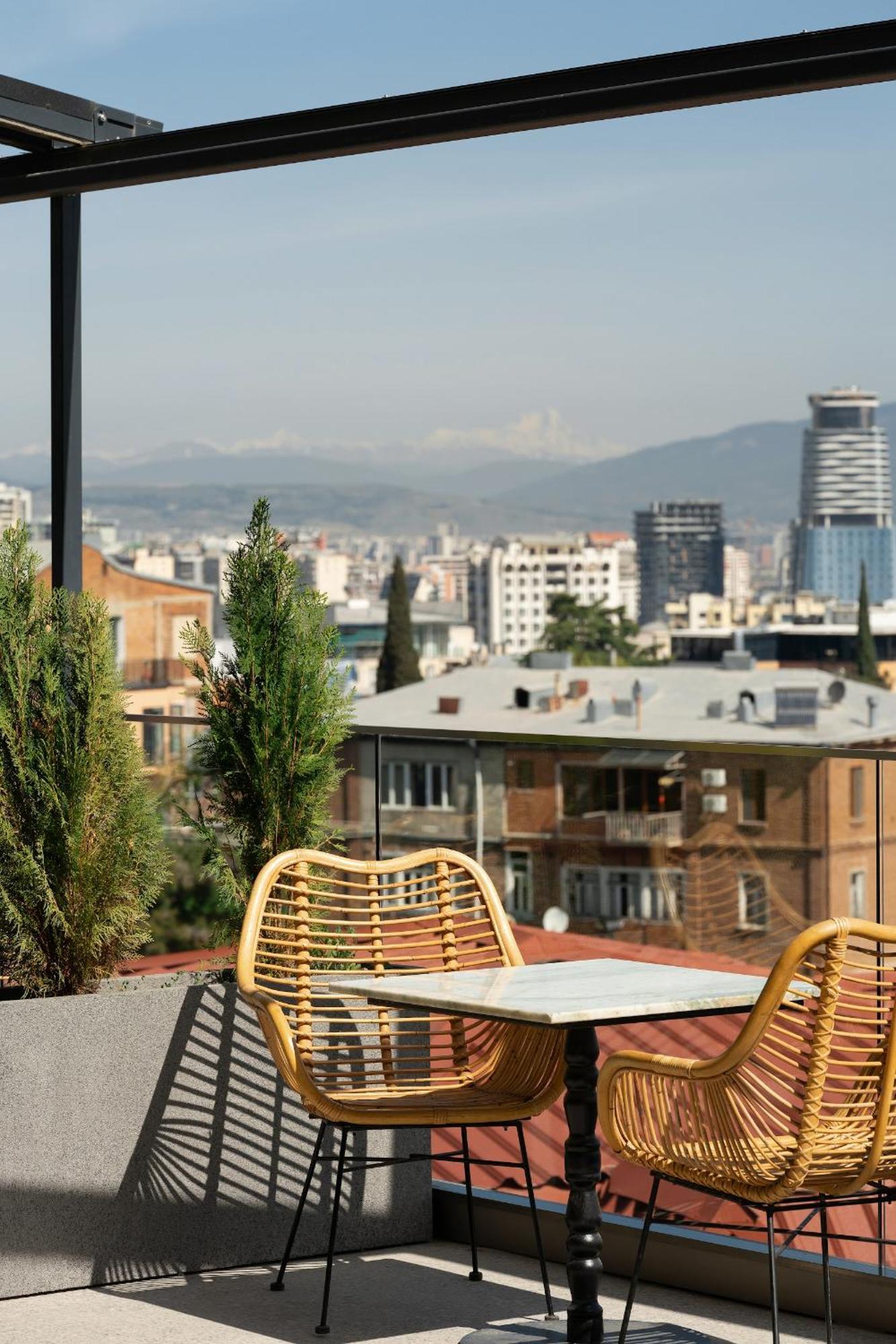 Castor & Pollux Hotel Tbilisi Eksteriør bilde