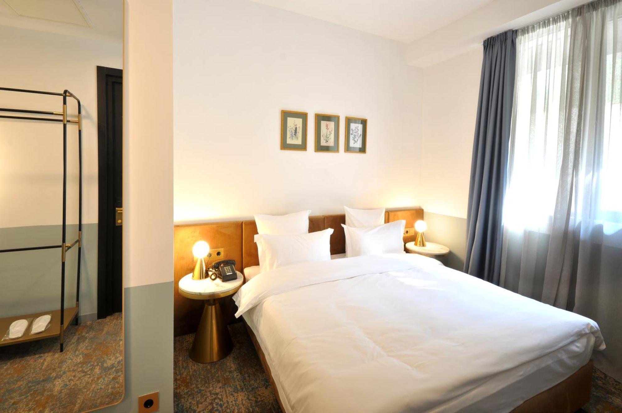 Castor & Pollux Hotel Tbilisi Eksteriør bilde